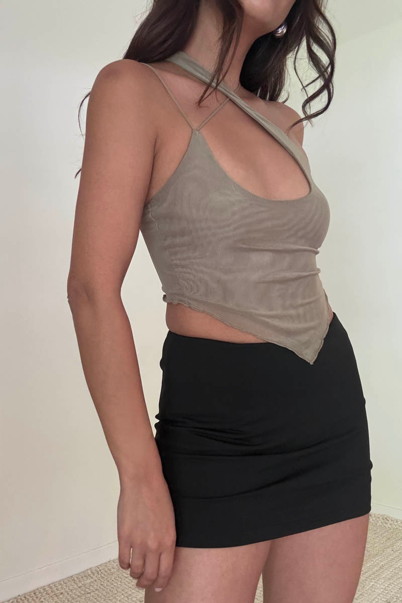 Asymmetrical Mesh Top